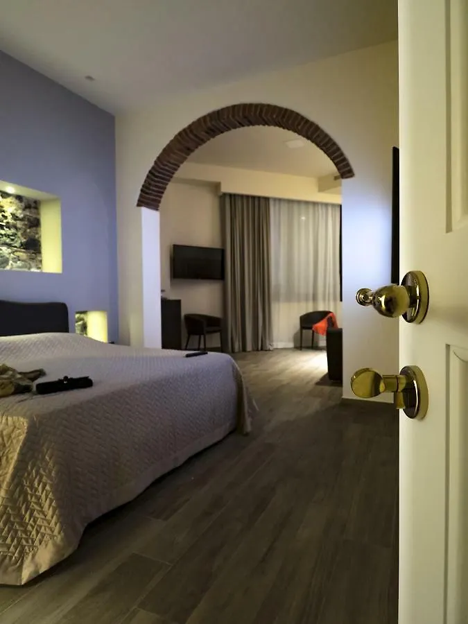 Relais Anfitheatro Bed & Breakfast Catania Italy